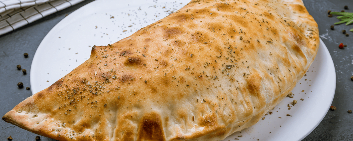 Calzone napoletano nella friggitrice ad aria